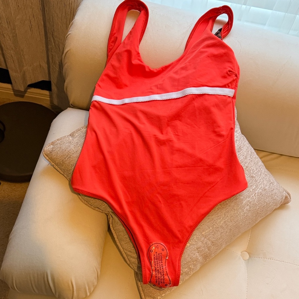 Fendi Black and orange Logo Bodysuit - Picture 9 of 10
